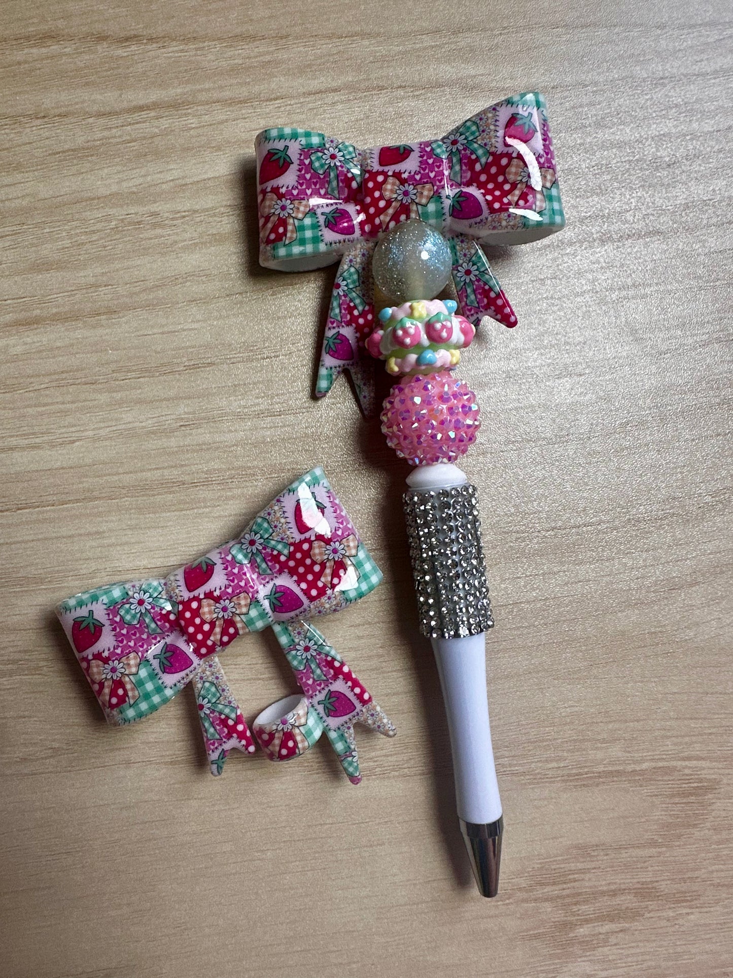 strawberries + bows bow pen | bling pen + matching straw topper